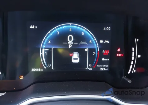 2023 Toyota Corolla Cross Xle from USA, damaged, VIN 7MUEAABG1PV067061